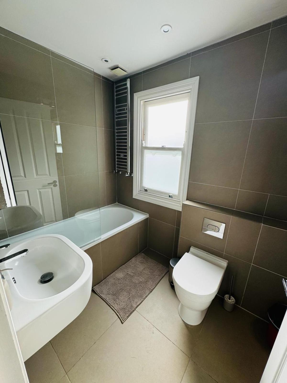 Ferienwohnung Stunning Flat In Chiswick London Exterior foto